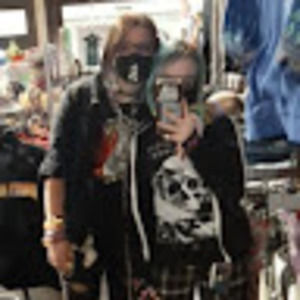 Meet your Posher, Sam